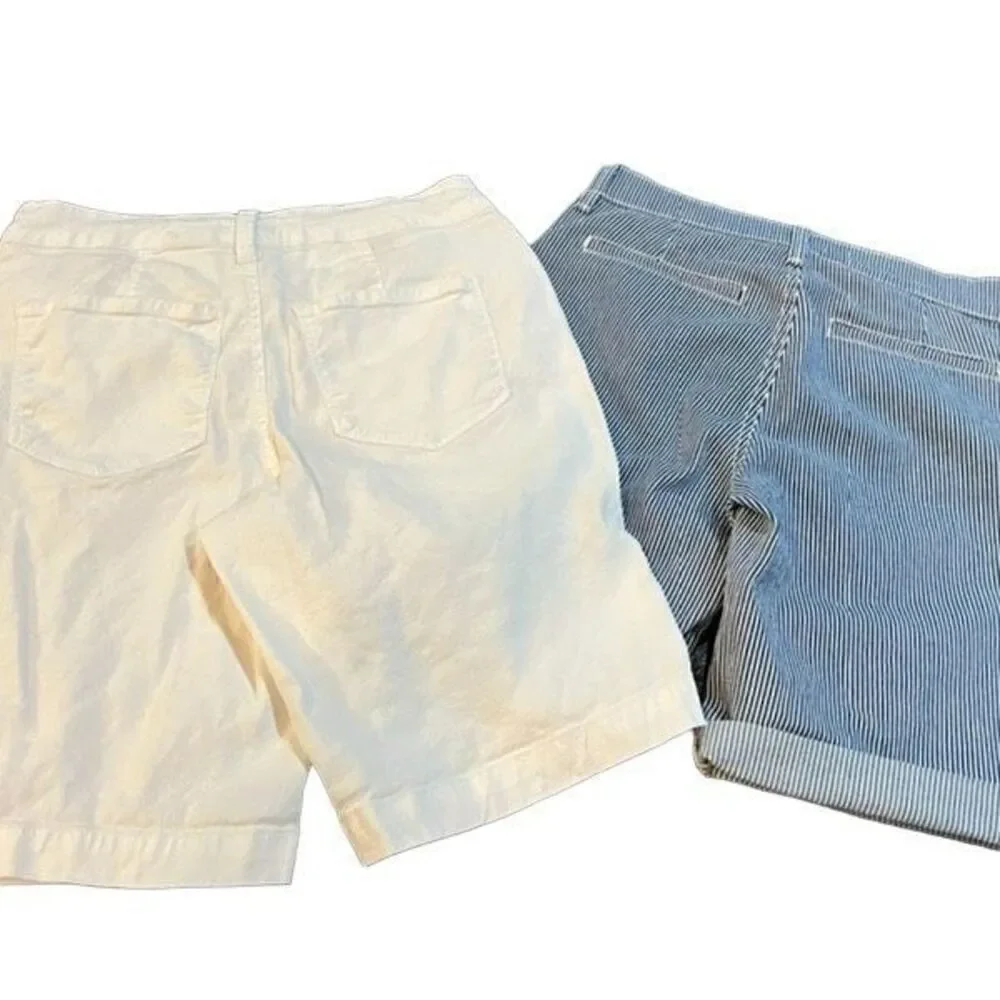 Not Your Daughters Jeans 4 Pair NYDJ Bermuda  Walking Shorts Size 0 Petite